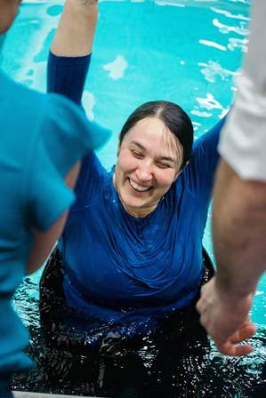 E:\good news\fotos\Out of the waters of baptism, Stacy.jpg